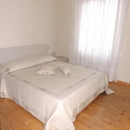 Tre Pini Apartment *